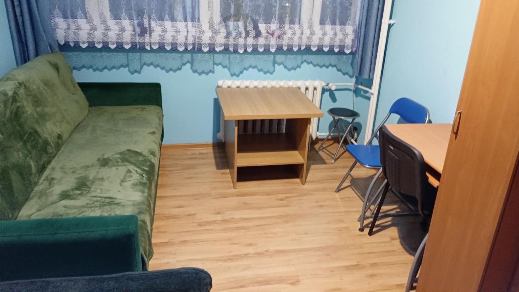 Kwatera prywatna комната в трёхкомнатной квартире